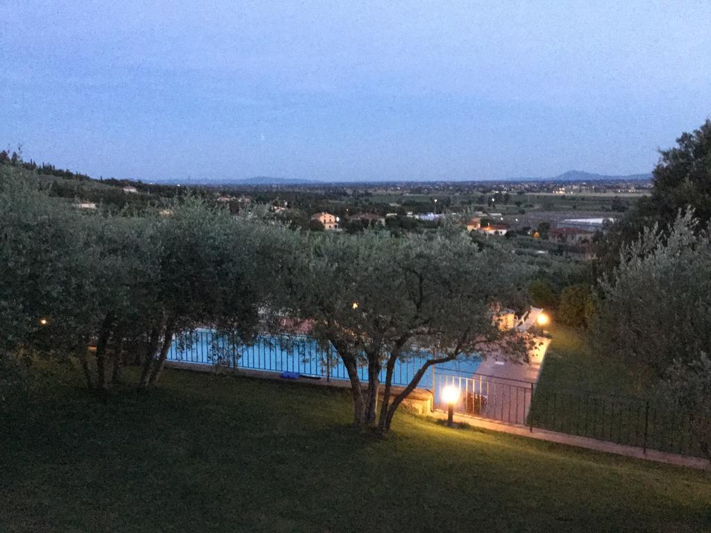 Agriturismo Borgo Tra Gli Olivi カスティリオーン・フィオレンティーノ エクステリア 写真