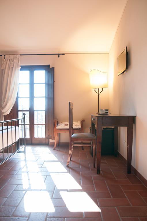 Agriturismo Borgo Tra Gli Olivi カスティリオーン・フィオレンティーノ 部屋 写真