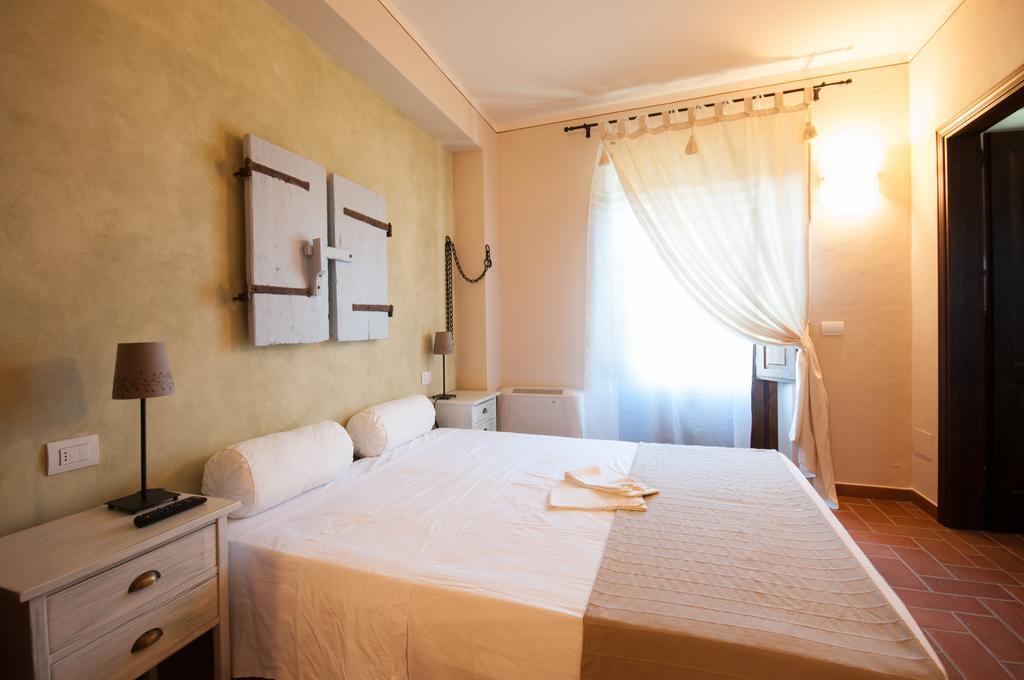 Agriturismo Borgo Tra Gli Olivi カスティリオーン・フィオレンティーノ 部屋 写真