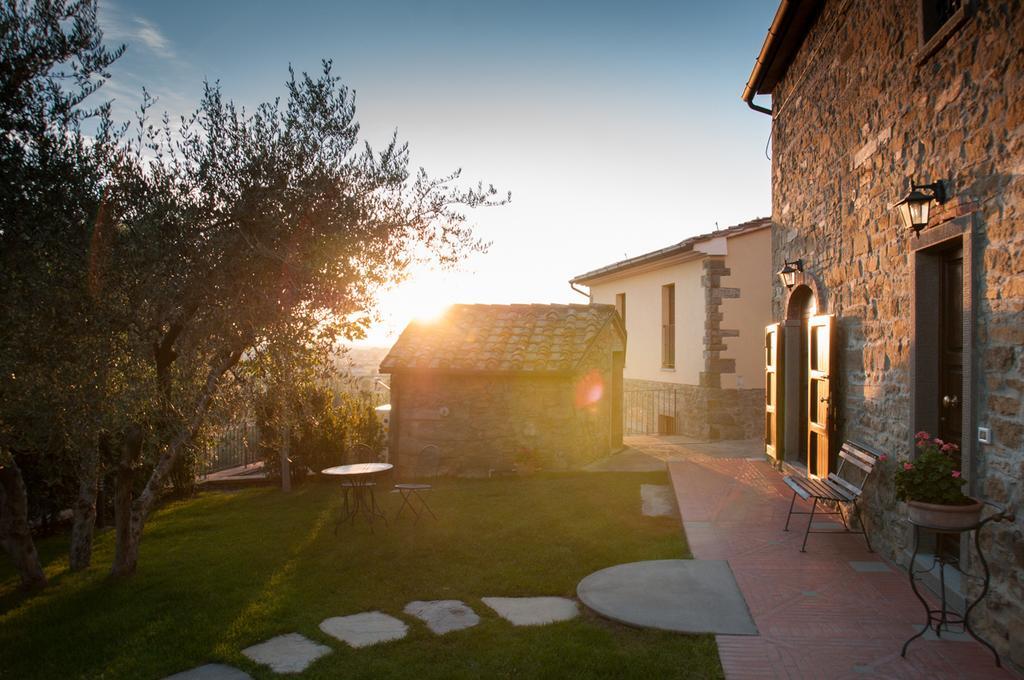 Agriturismo Borgo Tra Gli Olivi カスティリオーン・フィオレンティーノ エクステリア 写真