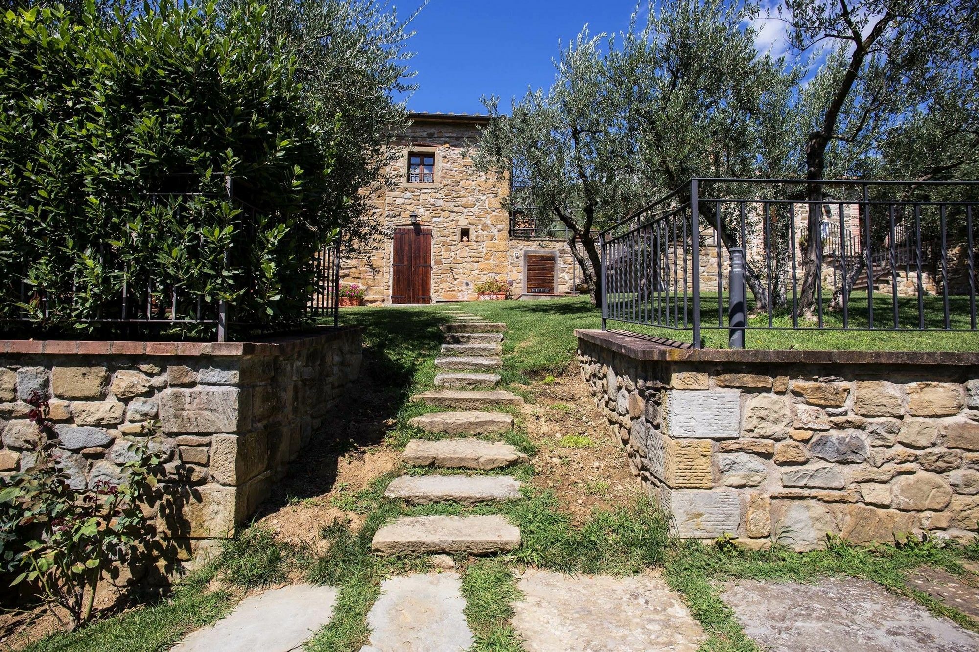 Agriturismo Borgo Tra Gli Olivi カスティリオーン・フィオレンティーノ エクステリア 写真